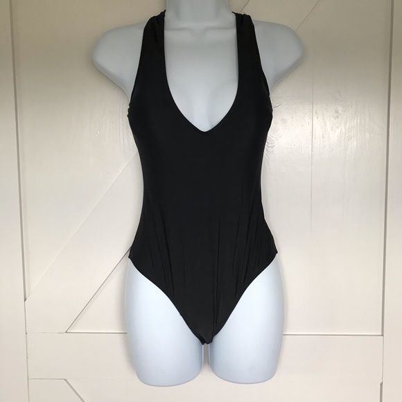 Black v neck solid swimsuit - Picture 5 of 5